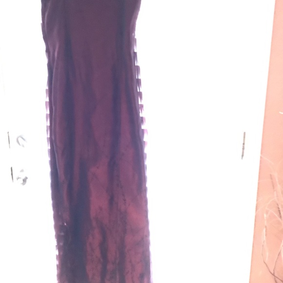 Formal gown with matching wrap - Picture 6 of 7